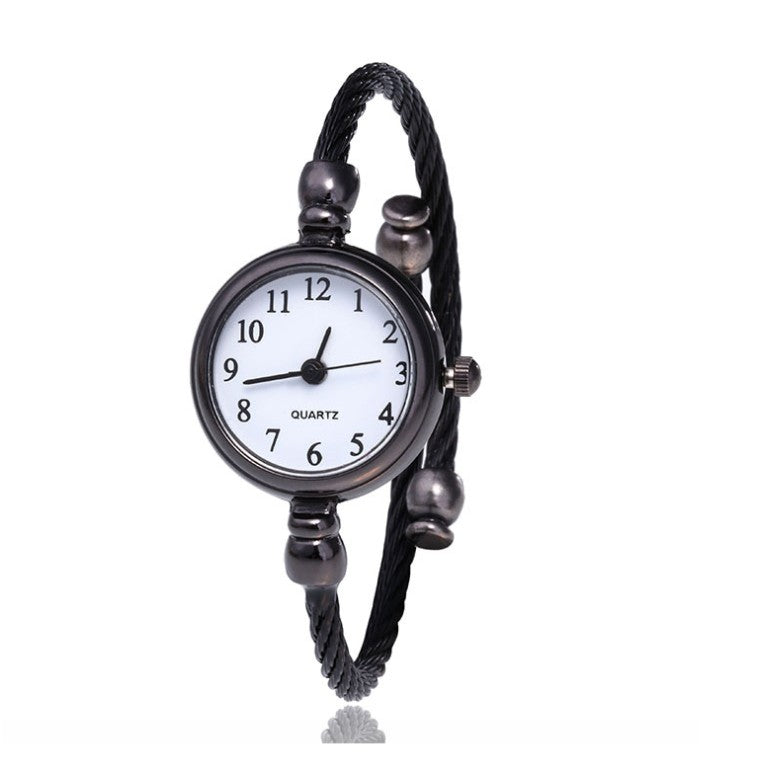 Women's Watches Bracelet Style Opening Simple Retro Art Fashion Watches Women's Fashion Quartz Watch Relogio Feminino（black belt）